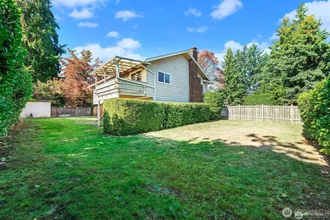 14221 SE 10th Place Bellevue WA 98007