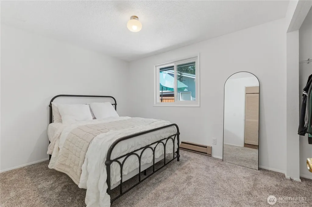 809 NE Ella Street East Wenatchee WA 98802