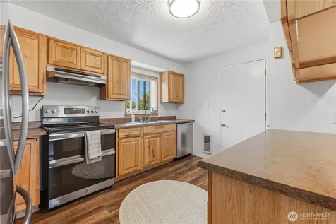 809 NE Ella Street East Wenatchee WA 98802