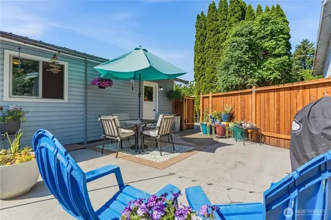 809 NE Ella Street East Wenatchee WA 98802