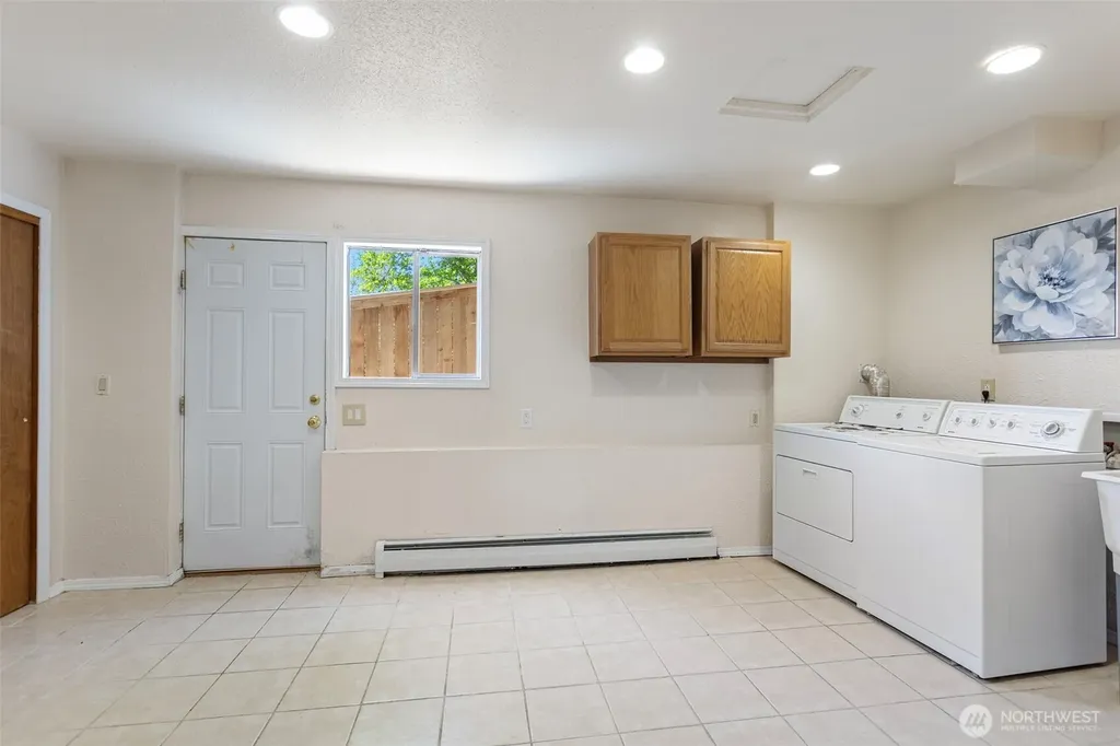 5210 S Kenyon Street Seattle WA 98118