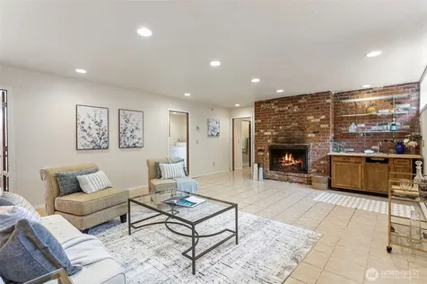 5210 S Kenyon Street Seattle WA 98118