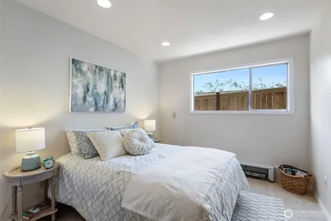 5210 S Kenyon Street Seattle WA 98118