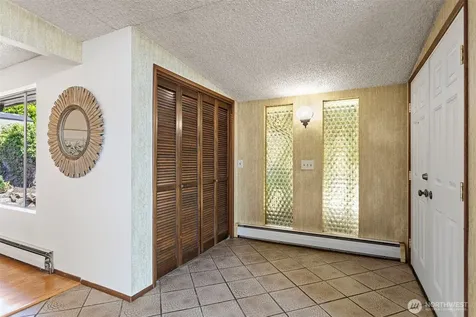 5210 S Kenyon Street Seattle WA 98118