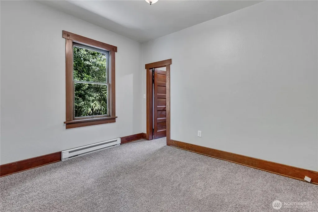 102 Perry Street NW Olympia WA 98502