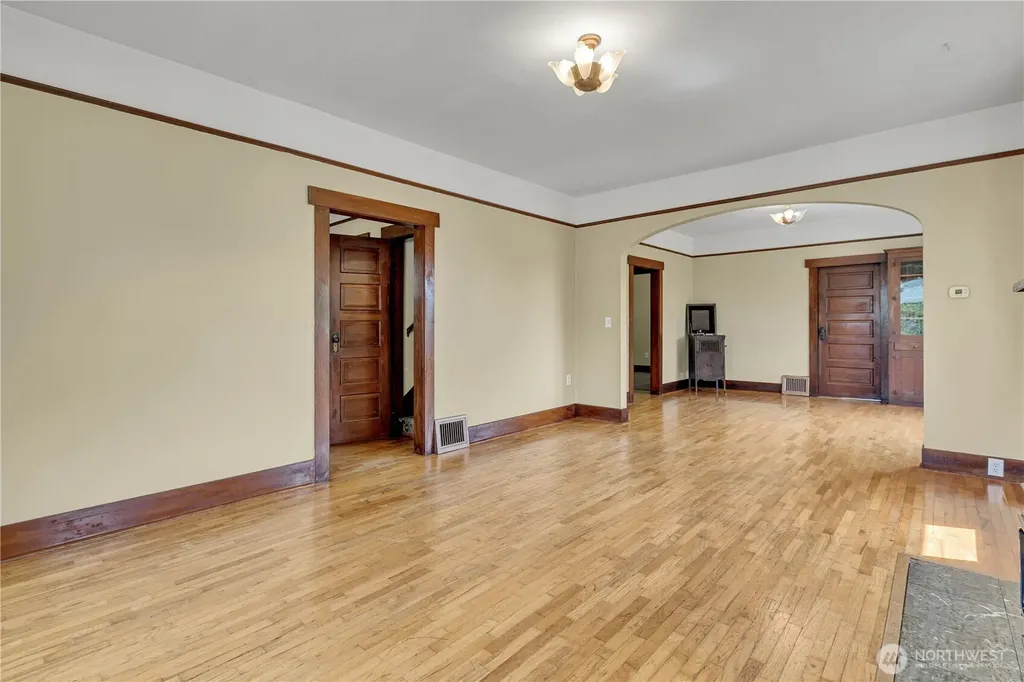 102 Perry Street NW Olympia WA 98502