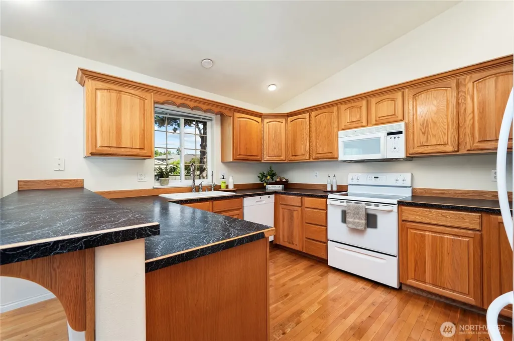 8171 Quinault Road Blaine WA 98230