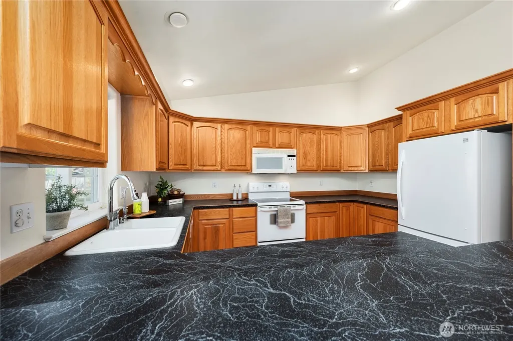 8171 Quinault Road Blaine WA 98230