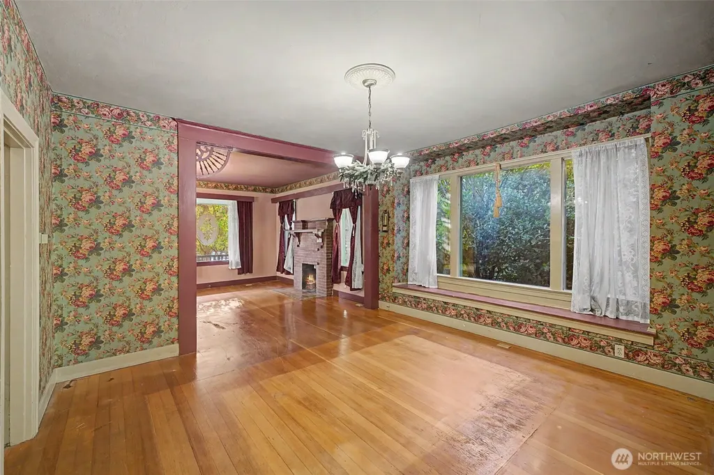 3121 Norton Avenue Everett WA 98201