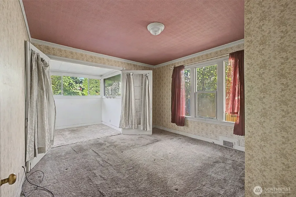 3121 Norton Avenue Everett WA 98201
