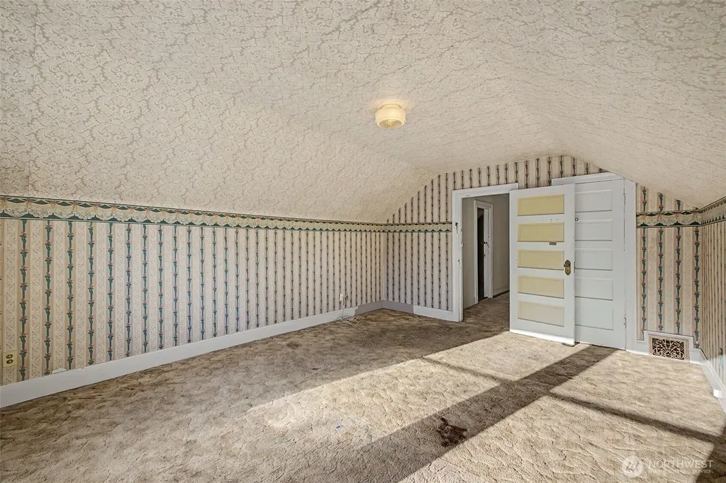 3121 Norton Avenue Everett WA 98201