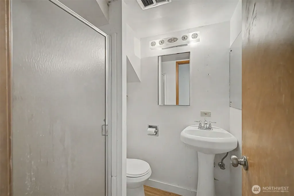 3121 Norton Avenue Everett WA 98201