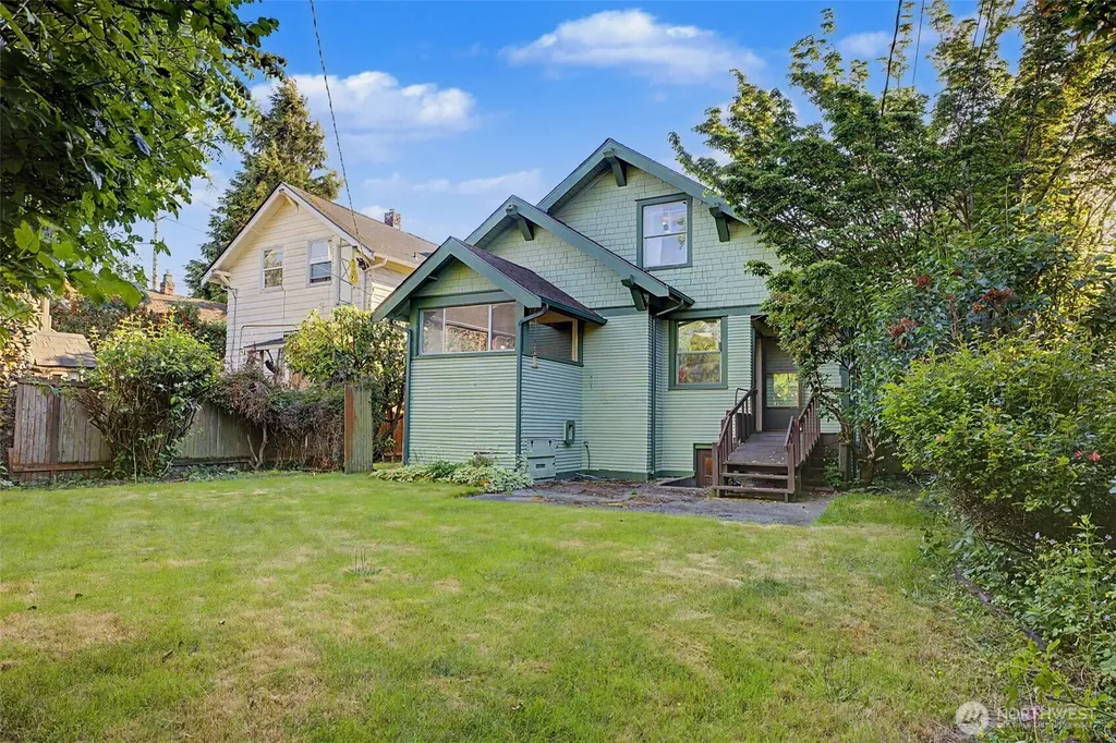 3121 Norton Avenue Everett WA 98201