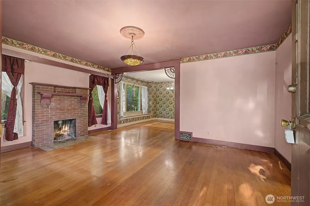 3121 Norton Avenue Everett WA 98201
