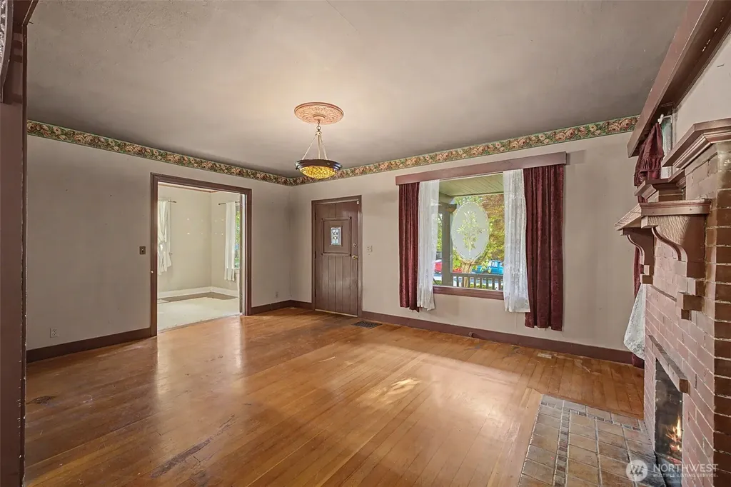 3121 Norton Avenue Everett WA 98201