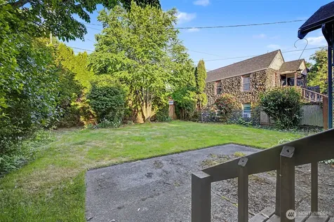 3121 Norton Avenue Everett WA 98201