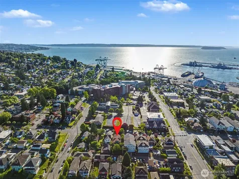 3121 Norton Avenue Everett WA 98201