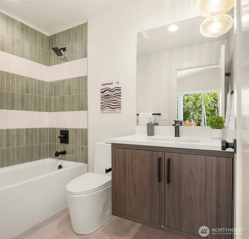 2836 NW 73rd Street Seattle WA 98117