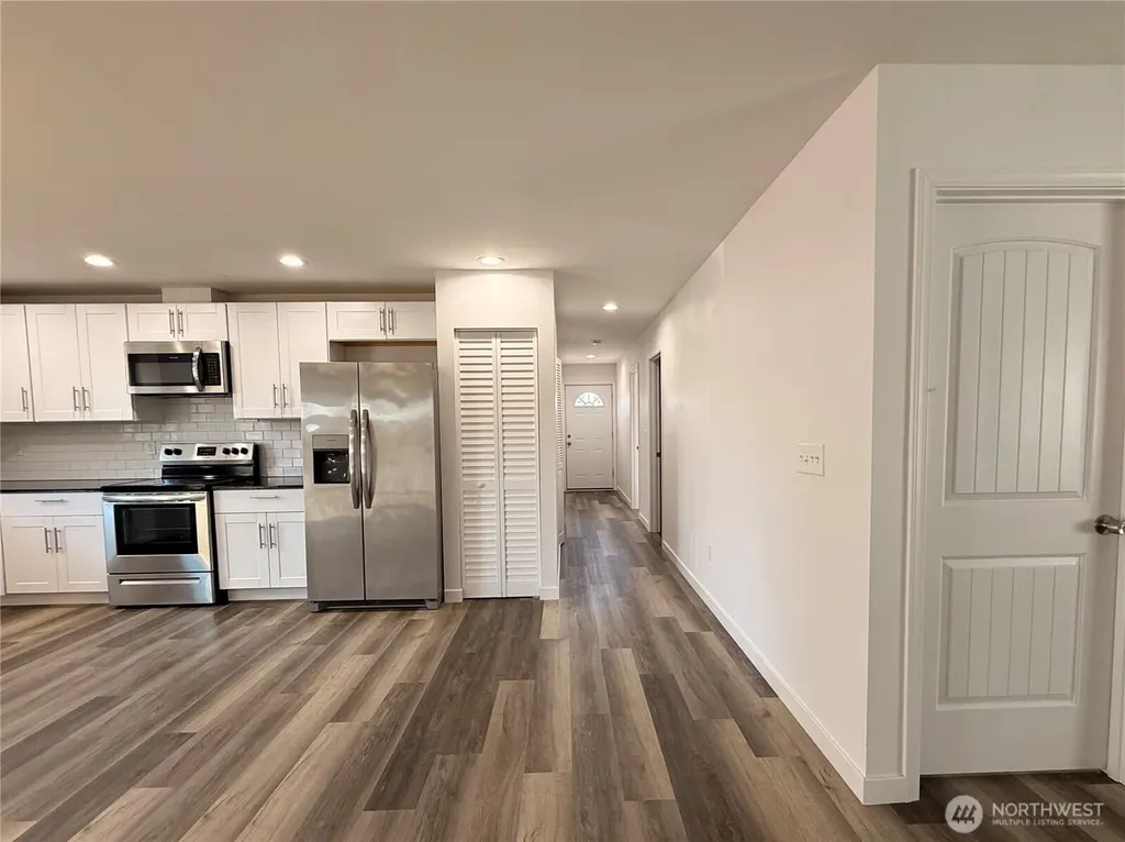 117 N Wynoochee Drive SW Ocean Shores WA 98569