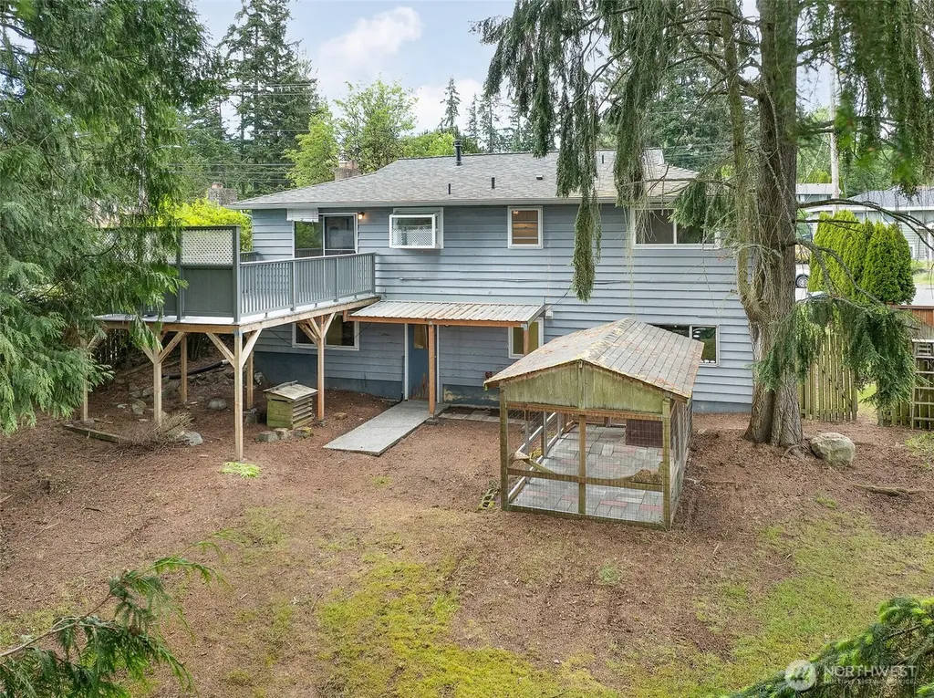 4510 237th Place SW Lake Forest Park WA 98043