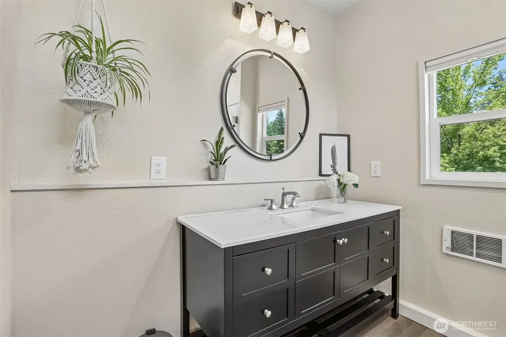 32011 SE 48th Street Fall City WA 98024