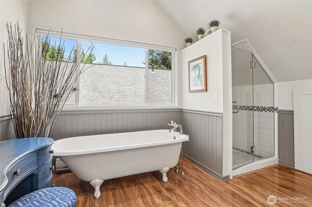 32011 SE 48th Street Fall City WA 98024