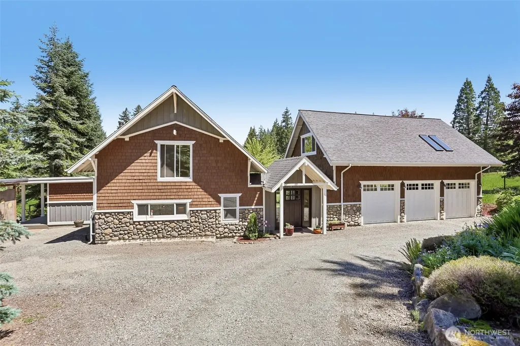 32011 SE 48th Street Fall City WA 98024