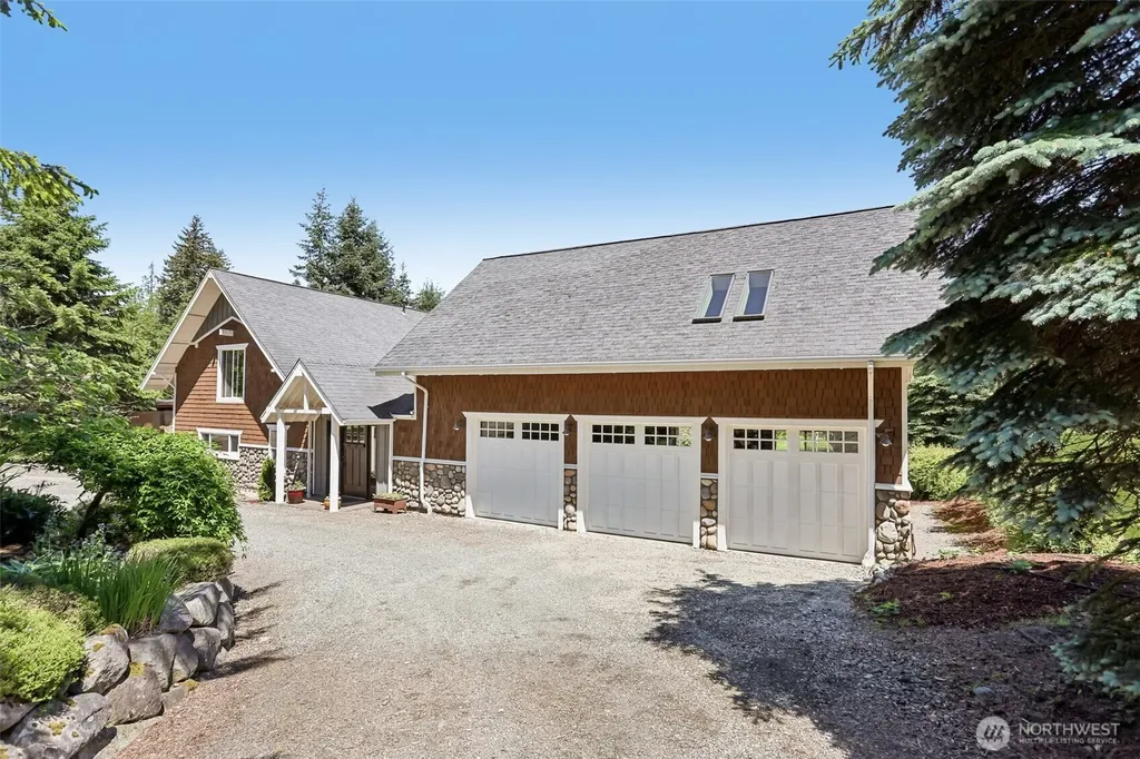 32011 SE 48th Street Fall City WA 98024