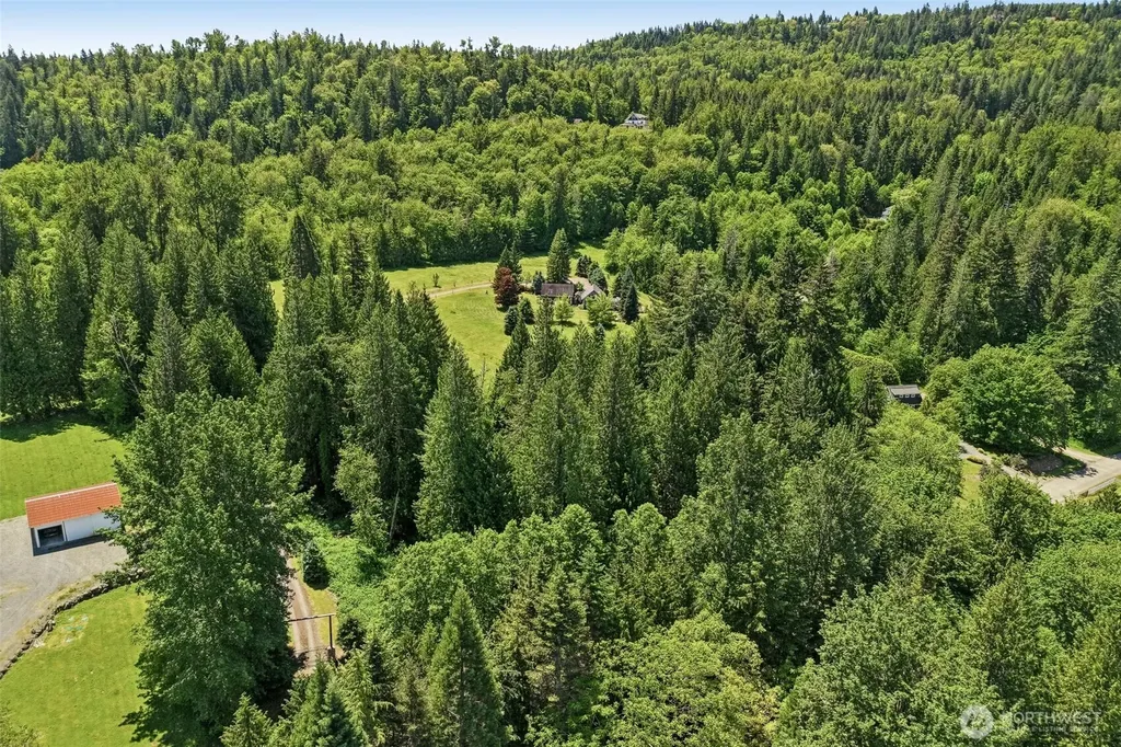 32011 SE 48th Street Fall City WA 98024