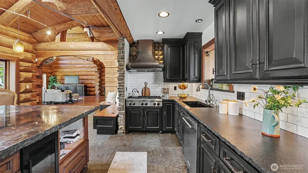17310 SE 338th Street Auburn WA 98092