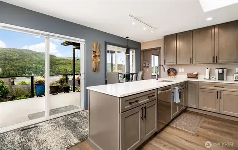 24153 Walker Valley Road Mount Vernon WA 98274