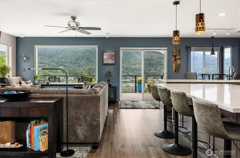 24153 Walker Valley Road Mount Vernon WA 98274