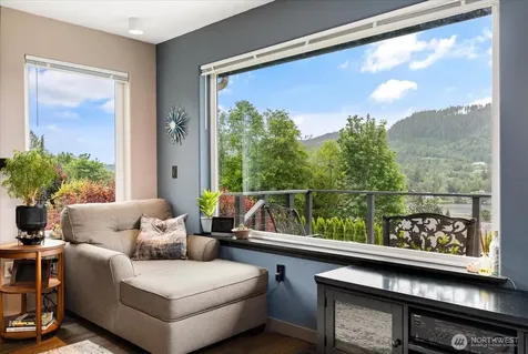 24153 Walker Valley Road Mount Vernon WA 98274