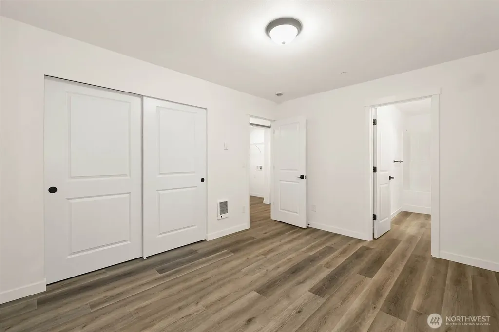 56114 343rd Avenue Ct E Ashford WA 98304