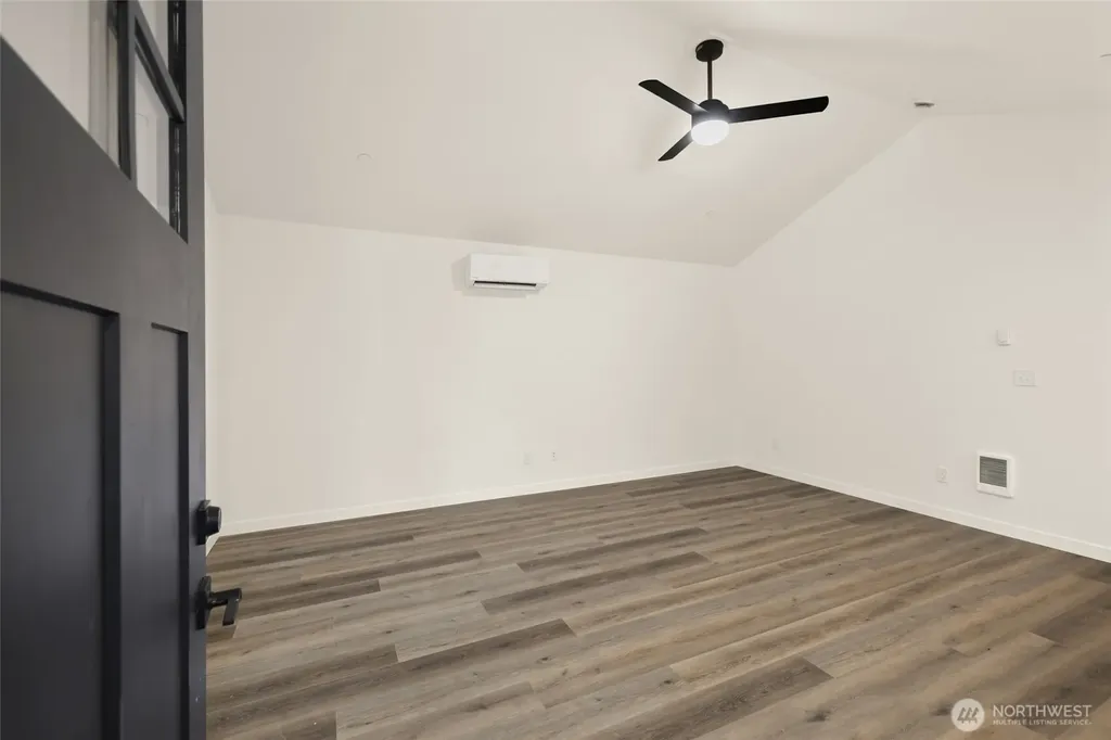 56114 343rd Avenue Ct E Ashford WA 98304