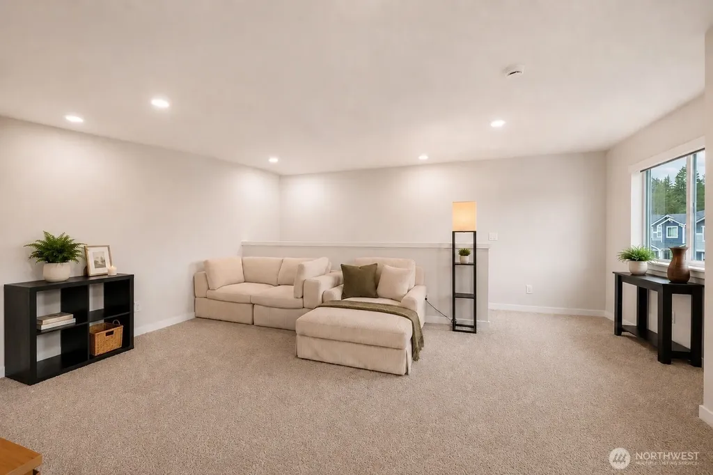 3360 SW Anchorage Lane Port Orchard WA 98367