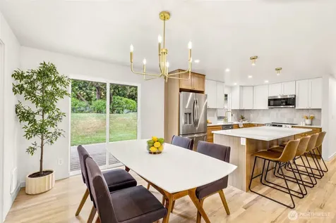 30032 5th Avenue SW Federal Way WA 98023