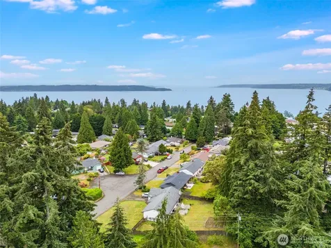 30032 5th Avenue SW Federal Way WA 98023