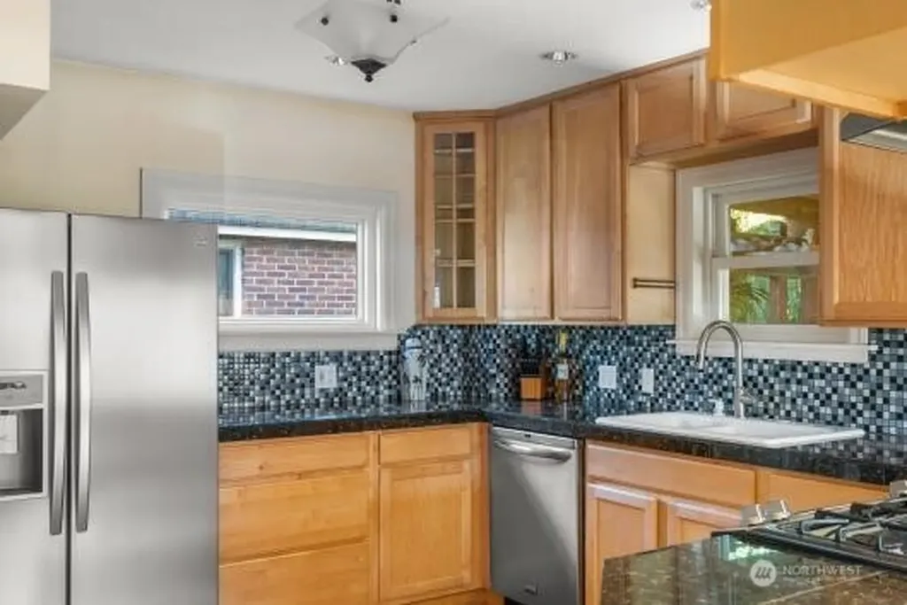 1600 27th Avenue Seattle WA 98122