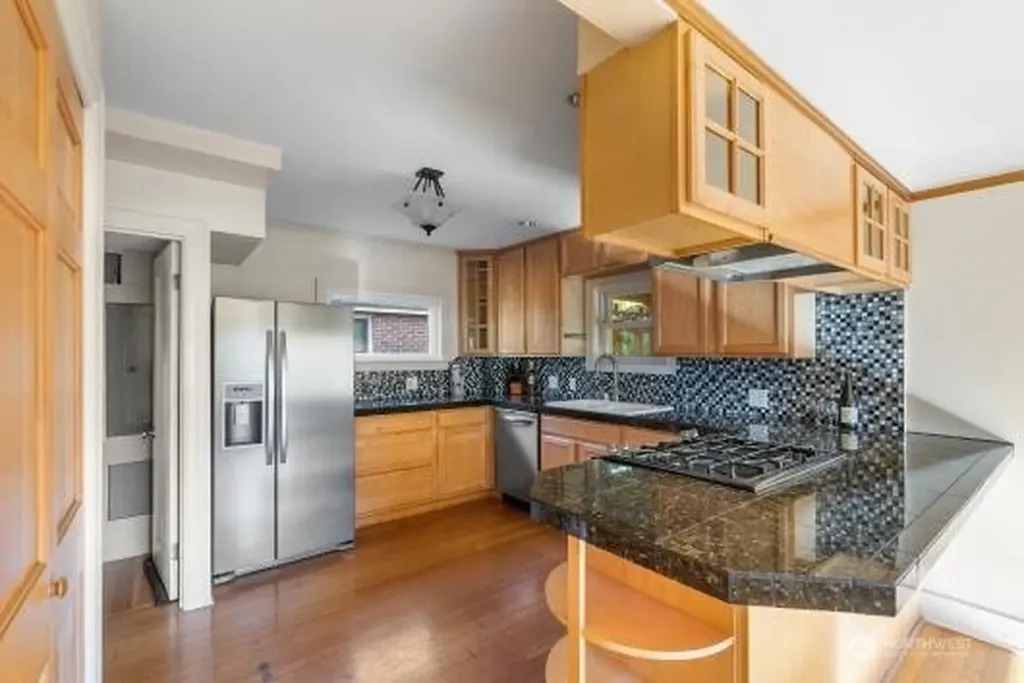 1600 27th Avenue Seattle WA 98122