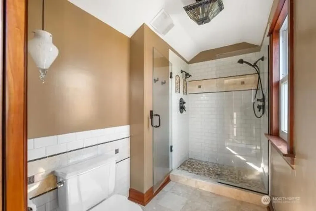 1600 27th Avenue Seattle WA 98122