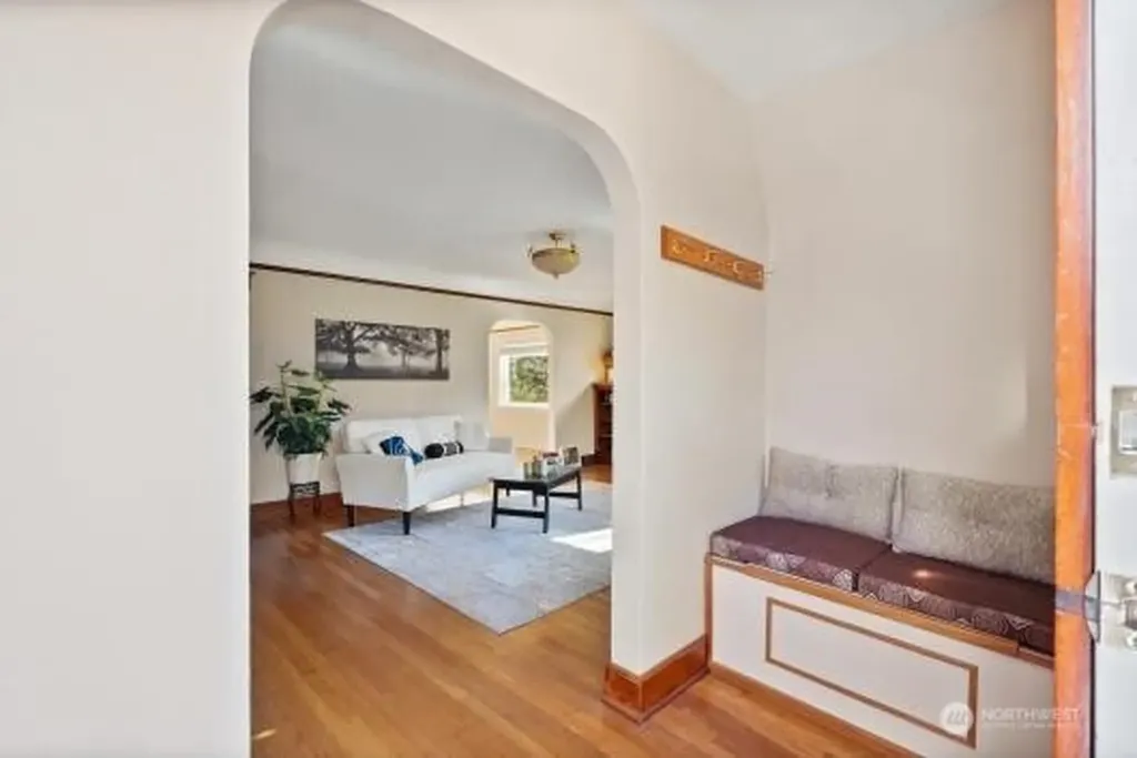 1600 27th Avenue Seattle WA 98122