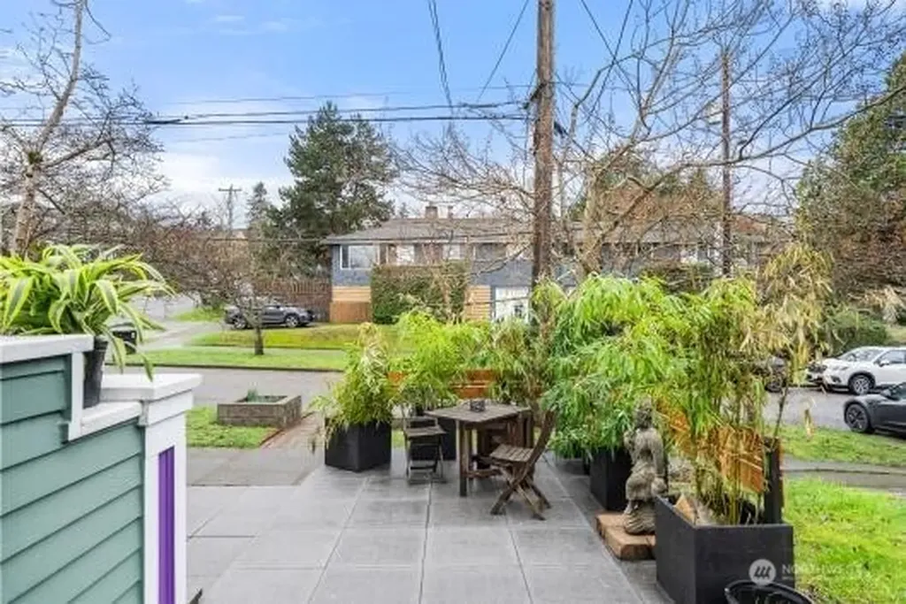 1600 27th Avenue Seattle WA 98122