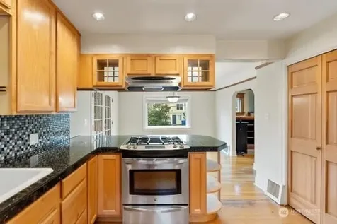 1600 27th Avenue Seattle WA 98122