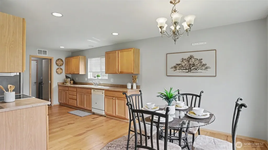 14572 SE 153rd Place Renton WA 98058