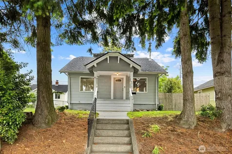 6315 Yakima Avenue Tacoma WA 98408
