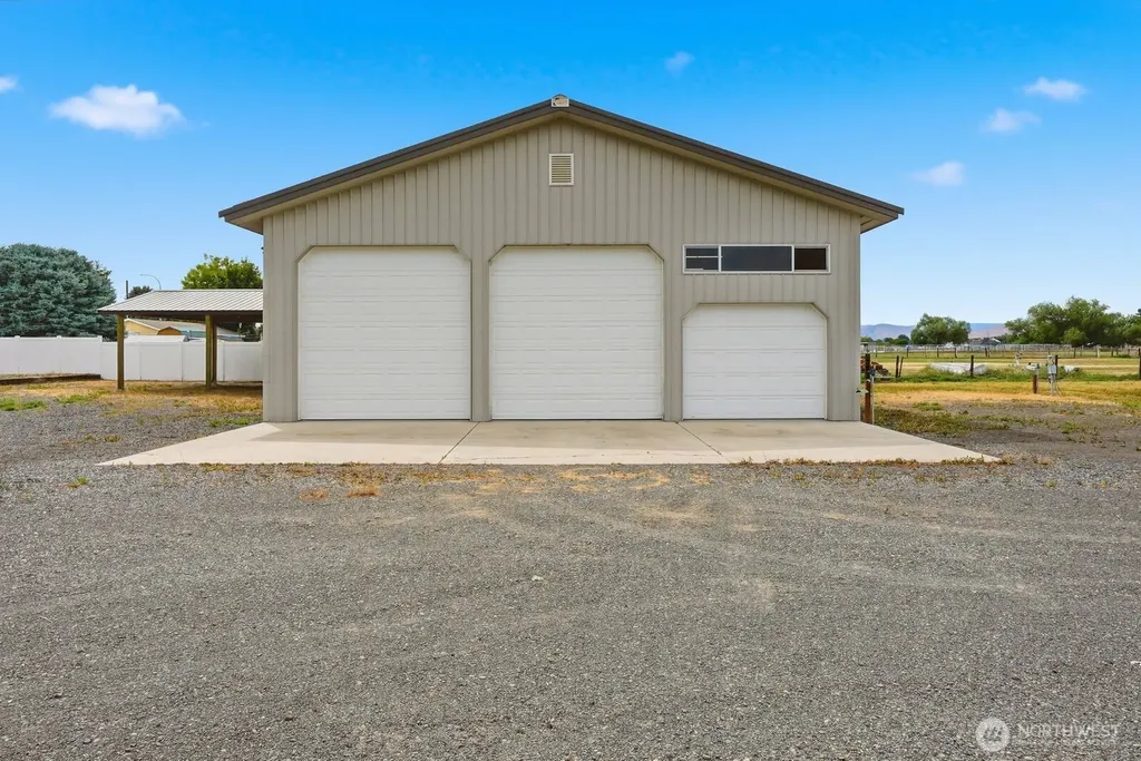 4101 Ahtanum Yakima WA 98903