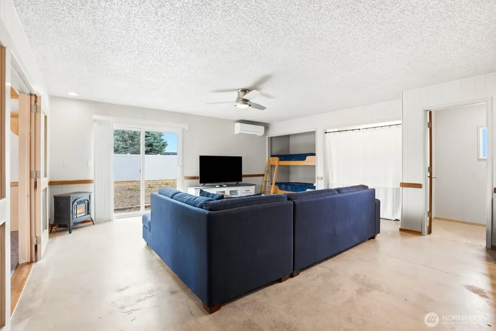 4101 Ahtanum Yakima WA 98903