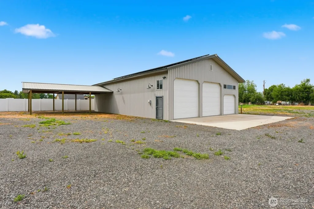 4101 Ahtanum Yakima WA 98903