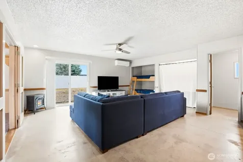 4101 Ahtanum Yakima WA 98903
